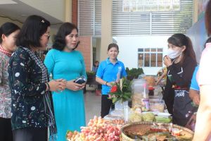 2 đại biểu được biểu dương Chủ tịch Hội Liên hiệp phụ nữ cấp huyện tiêu biểu toàn quốc