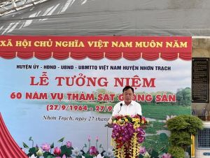 Chủ tịch UBND tỉnh dự lễ tưởng niệm 60 năm vụ thảm sát Giồng Sắn