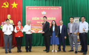 Kết nối nguồn lực hữu nghị giúp dân khắc phục hậu quả bão lụt