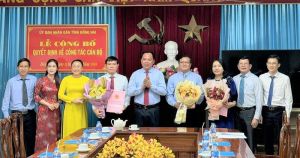 UBND tỉnh công bố các quyết định về công tác cán bộ