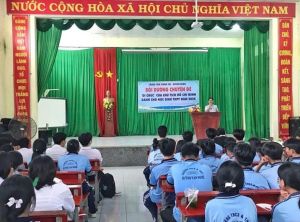 600 học sinh của huyện Vĩnh Cửu tham gia lớp chuyên đề “Di chúc” của Chủ tịch Hồ Chí Minh