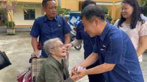 Công ty TNHH Changshin Việt Nam tổ chức hành trình đến hỗ trợ đồng bào bị ảnh hưởng bão lũ