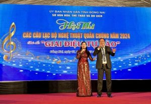 Hơn 200 diễn viên quần chúng tham gia hội thi Giai điệu tự hào