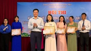 11 thí sinh tham gia hội thi kể chuyện về tấm gương học tập và làm theo tư tưởng, đạo đức, phong cách Hồ Chí Minh