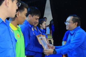 Viết tiếp truyền thống 30 năm phong trào Thanh niên tình nguyện