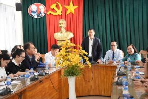 Khai giảng lớp thí điểm tiếng Hàn trong trường trung học phổ thông