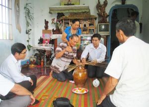 Sưu tầm, nghiên cứu và phát huy giá trị văn hóa trong vùng đồng bào dân tộc thiểu số