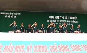 Hơn 720 học viên khu vực phía Nam bước vào thi tốt nghiệp khóa đào tạo thành viên kíp xe tăng