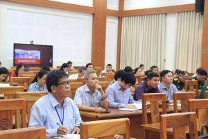 Ban Tuyên giáo Tỉnh ủy tổ chức hội nghị báo cáo viên tháng 11