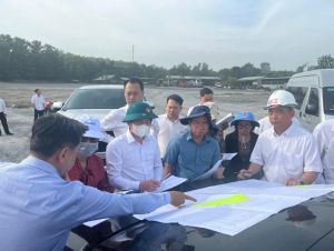 HĐND tỉnh khảo sát dự án thu hồi đất, chuyển mục đích sử dụng đất