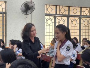 Giúp học sinh trung học phổ thông biết cách cân đối thời gian học tập, vui chơi giải trí