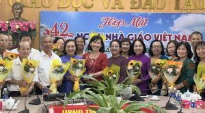 Sở Giáo dục và Đào tạo họp mặt cựu giáo chức