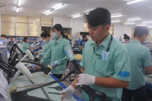 Hỗ trợ công nhân vay vốn, tránh xa tín dụng đen