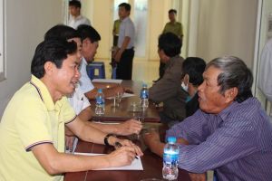 Cẩn thận trong việc chuyển nhượng, ủy quyền khi đất chưa có “sổ đỏ”