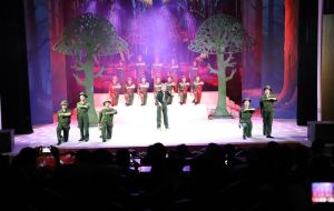 Đồng Nai công diễn cải lương phục vụ Nhân dân