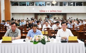 Hội nghị toàn quốc triển khai chủ trương của Trung ương về sắp xếp tổ chức bộ máy; giải pháp phát triển kinh tế- xã hội năm 2025 và tháo gỡ điểm nghẽn về thể chế