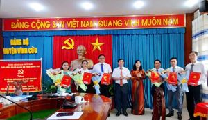 Huyện uỷ Vĩnh Cửu điều động, bổ nhiệm nhiều cán bộ