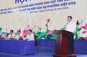 지방 지도자 및 Bien Hoa시 지도자, Hiep Hoa도시구역 프로젝트 지역 사람과의 대화