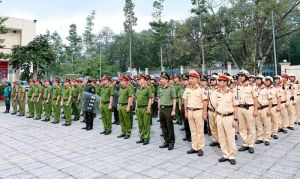 Công an huyện Nhơn Trạch ra quân cao điểm trấn áp tội phạm, giữ vững an ninh trật tự dịp tết nguyên đán Ất Tỵ 2025