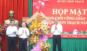 Huyện Nhơn Trạch họp mặt giới Công giáo – Tin lành dịp Lễ Giáng sinh năm 2024