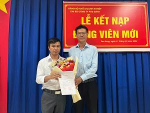 Công đoàn các cấp giới thiệu 1 ngàn đoàn viên ưu tú kết nạp vào Đảng