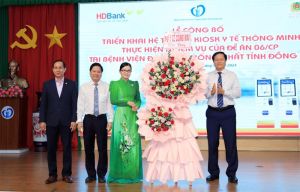 Bệnh viện đầu tiên trong tỉnh triển khai hệ thống Kiosk y tế thông minh