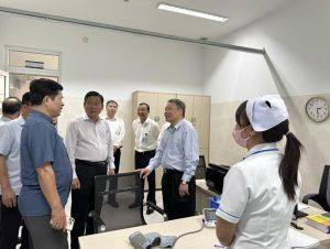 HĐND tỉnh thông qua nghị quyết về chế độ, chính sách bảo vệ, chăm sóc sức khỏe cán bộ