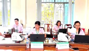 Giải ngân hơn 2,1 tỷ đồng cho 28 hộ nghèo và các đối tượng chính sách vay vốn