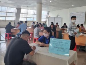 企业提出吸引劳动者来工作的各政策