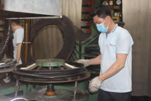 336 doanh nghiệp báo cáo thưởng Tết 2025