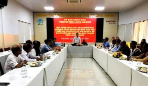 Đoàn Đại biểu già làng, người có uy tín huyện Bù Đăng học tập kinh nghiệm tại thành phố Long Khánh