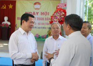 Đồng bào các tôn giáo, dân tộc thiểu số tích cực hưởng ứng các phong trào ở địa phương