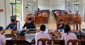 Giải ngân hơn 1,8 tỷ đồng hỗ trợ cho hộ nghèo