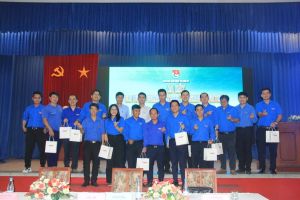 Trao 63 giải cho các tập thể, cá nhân tham gia cuộc thi sáng tạo thanh thiếu niên, nhi đồng