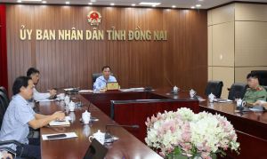 국무총리 Pham Minh Chinh, 재생에너지 프로젝트 장애물 제거