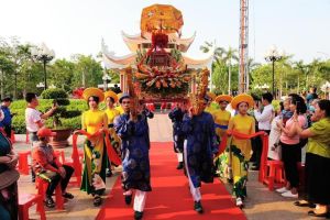 Đền HÙNG - Biểu tượng tinh thần đoàn kết của dân tộc Việt Nam