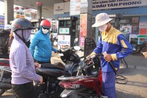 Giá xăng, dầu tiếp tục tăng