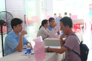 Thị trường lao động tiếp tục sôi động trở lại