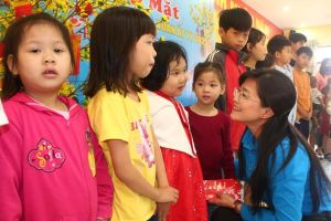 Đa dạng hoạt động chăm lo Tết cho đoàn viên, người lao động