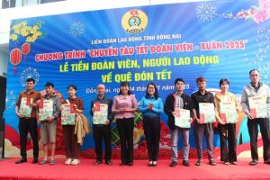 Ấm áp Chuyến tàu Tết đoàn viên - Xuân 2025 của Công đoàn Đồng Nai