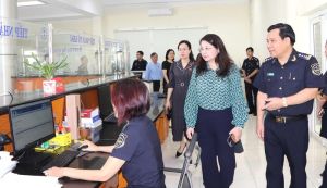 Tháo gỡ vướng mắc cho doanh nghiệp trong thực hiện thủ tục hải quan