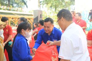 Chương trình cộng đồng “63 gắn kết – Một tết sum vầy” đến với thanh niên Đồng Nai