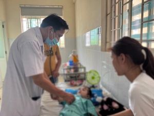 Thư của Tỉnh ủy - HĐND - UBND - Ủy ban MTTQ Việt Nam tỉnh gửi cán bộ, nhân viên ngành y tế