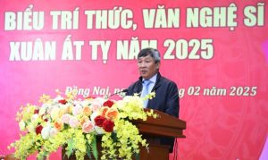 Lãnh đạo tỉnh gặp mặt đại biểu trí thức, văn nghệ sĩ Xuân Ất Tỵ năm 2025