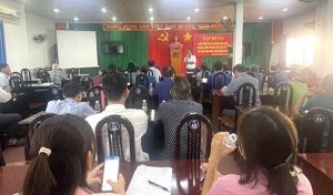 Thành phố Long Khánh đẩy mạnh tuyên truyền, hướng dẫn người dân hoàn thiện thủ tục cấp giấy chứng nhận theo quy định