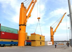Cảng Đồng Nai hoạt động vận chuyển hàng hóa xuyên suốt dịp Tết