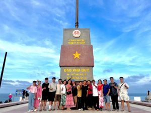 Du lịch hành hương đầu năm vào mùa cao điểm