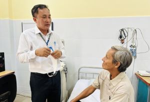 Đẩy mạnh phát triển y tế cơ sở