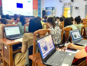 Hướng dẫn công tác chuyển đổi số trong quản lý và dạy học