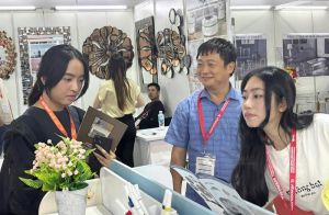 Hơn 650 doanh nghiệp tham gia hội chợ quốc tế về đồ gỗ